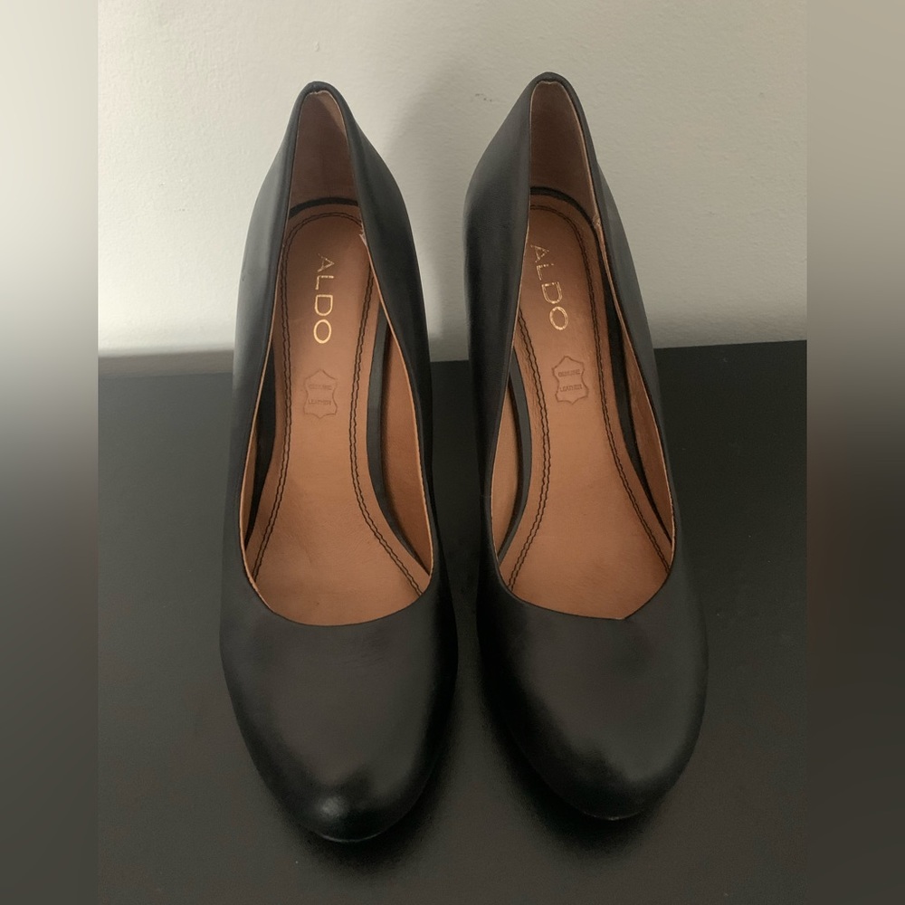 Aldo black heels